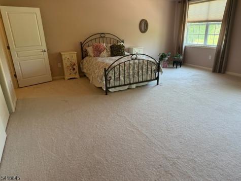 1118 Warrens Way Wanaque NJ 07465