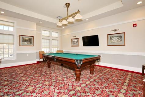 1118 Warrens Way Wanaque NJ 07465