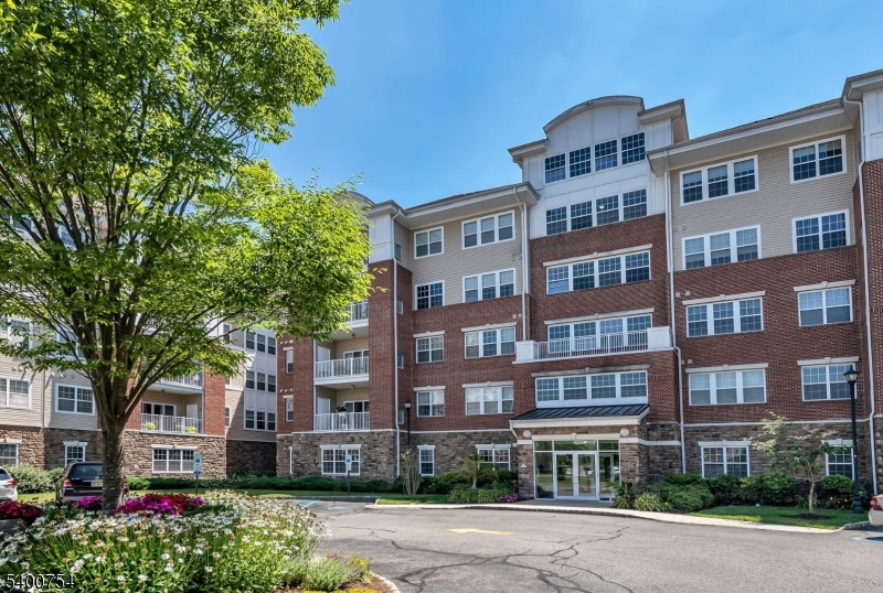 4203 Warrens Way Wanaque NJ 07465