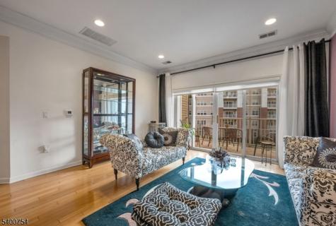4203 Warrens Way Wanaque NJ 07465