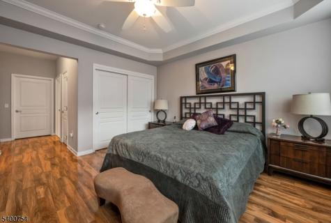 4203 Warrens Way Wanaque NJ 07465