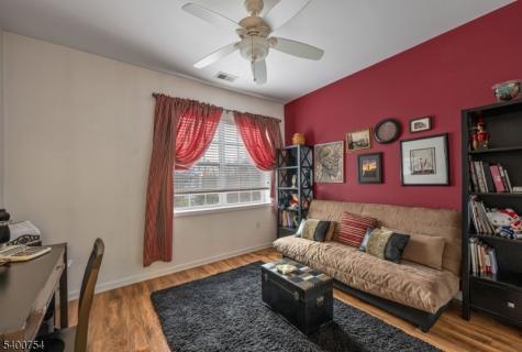 4203 Warrens Way Wanaque NJ 07465