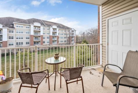 4203 Warrens Way Wanaque NJ 07465
