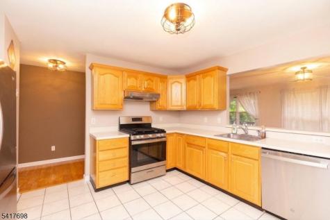 4 Eagles Nest Lane Hardyston NJ 07419