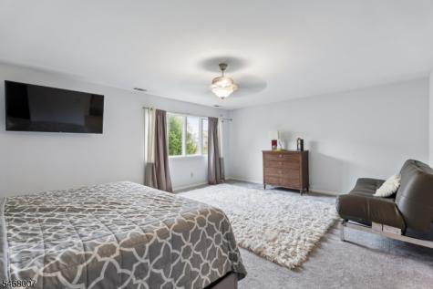 22 Bedford Court Madison NJ 07940