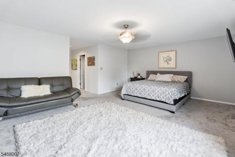 22 Bedford Court Madison NJ 07940