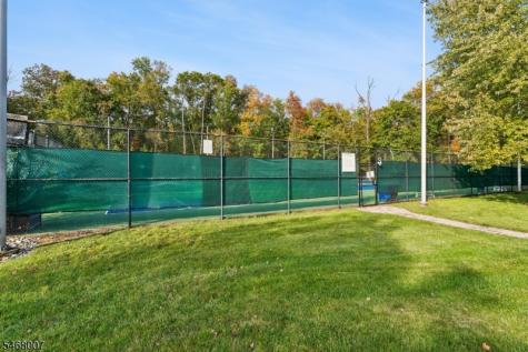 22 Bedford Court Madison NJ 07940