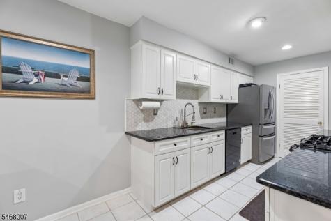 22 Bedford Court Madison NJ 07940