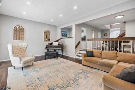 22 Bedford Court Madison NJ 07940