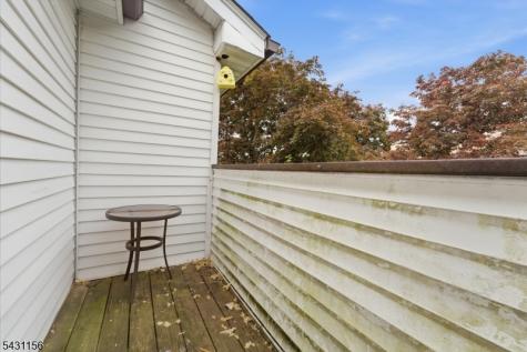 8 Cardinal Lane Hillsborough NJ 08844
