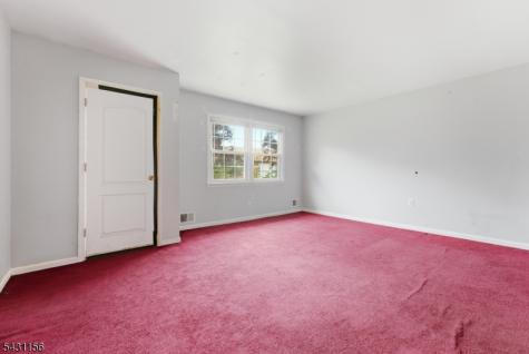 8 Cardinal Lane Hillsborough NJ 08844