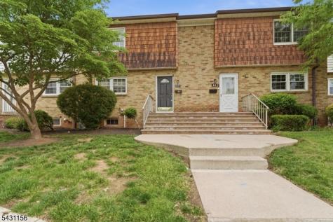 8 Cardinal Lane Hillsborough NJ 08844
