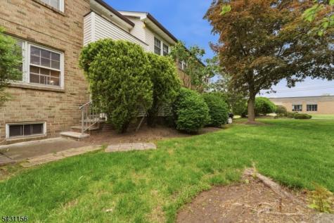 8 Cardinal Lane Hillsborough NJ 08844