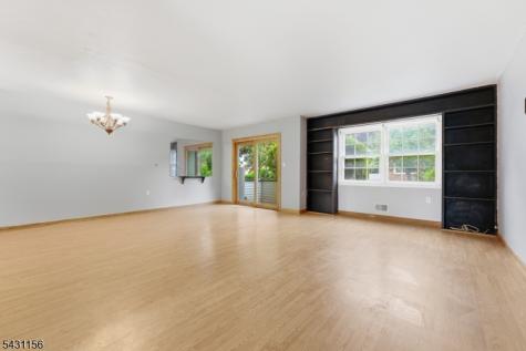 8 Cardinal Lane Hillsborough NJ 08844