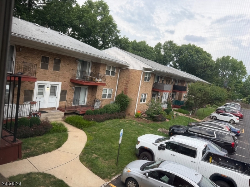 160 Evergreen Road Edison NJ 08837