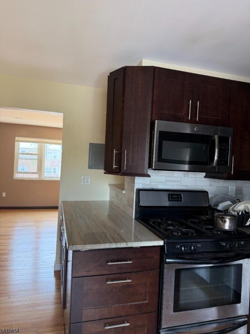 160 Evergreen Road Edison NJ 08837
