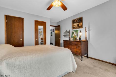 11 Colonial Court High Bridge NJ 08829
