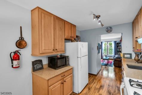 11 Colonial Court High Bridge NJ 08829