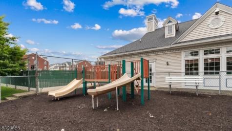 28 Rutgers Drive Newark NJ 07103