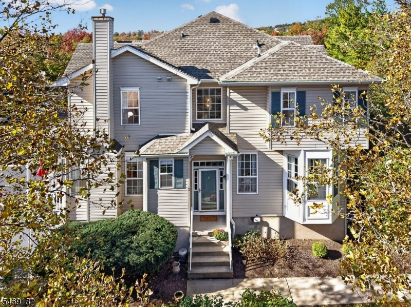2 Windham Court Raritan NJ 08822