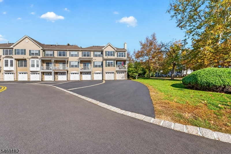 2 Windham Court Raritan NJ 08822