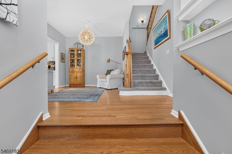2 Windham Court Raritan NJ 08822