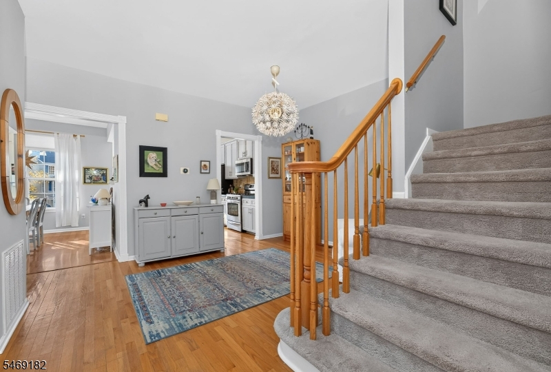 2 Windham Court Raritan NJ 08822