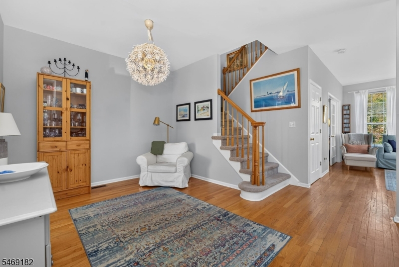 2 Windham Court Raritan NJ 08822