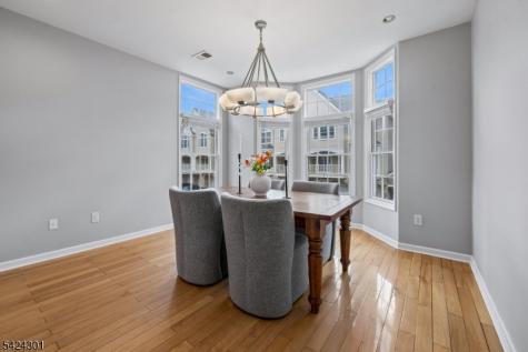 816 Kensington Lane Livingston NJ 07039