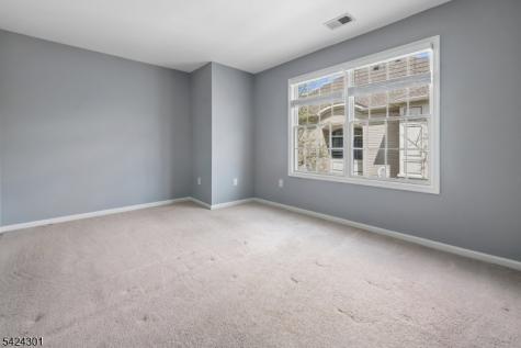 816 Kensington Lane Livingston NJ 07039