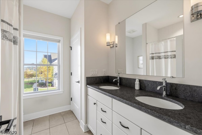 22 Aspen Drive Cedar Grove NJ 07009