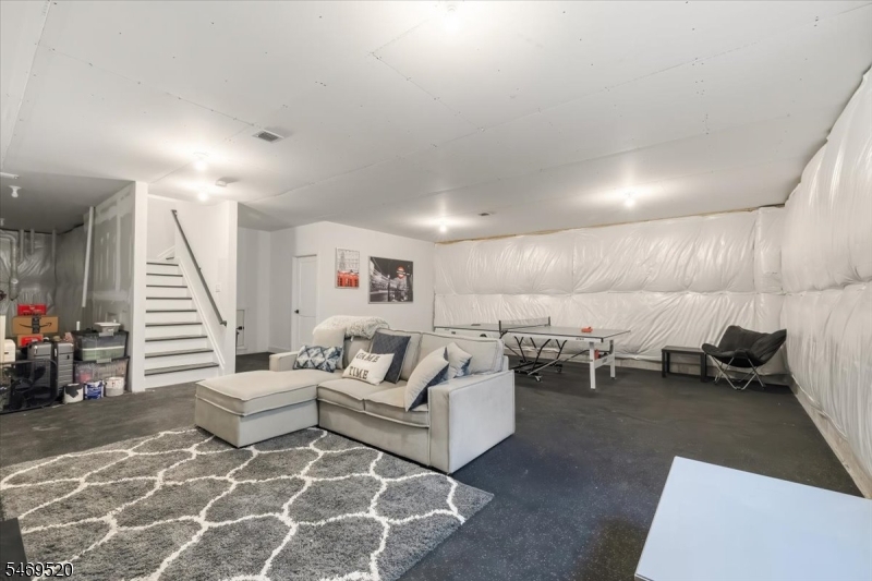 22 Aspen Drive Cedar Grove NJ 07009
