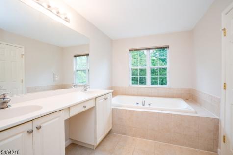 40 Truman Avenue Montgomery NJ 08540