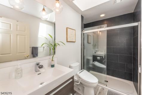 10 Ebersbach Lane Roseland NJ 07068
