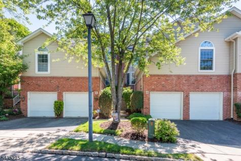 10 Ebersbach Lane Roseland NJ 07068