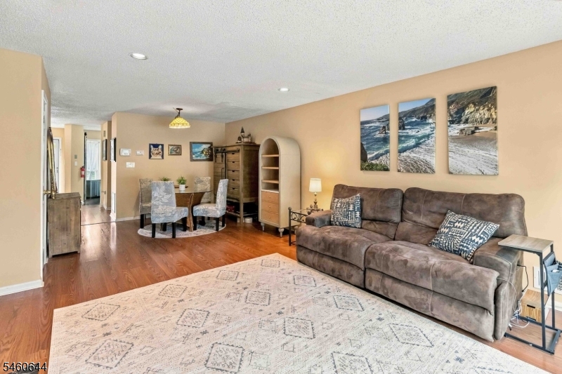 41 Cabot Way Franklin NJ 08823