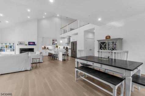 6 Mcnerney Lane Florham Park NJ 07932