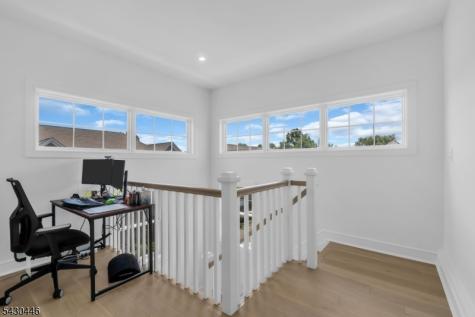 6 Mcnerney Lane Florham Park NJ 07932