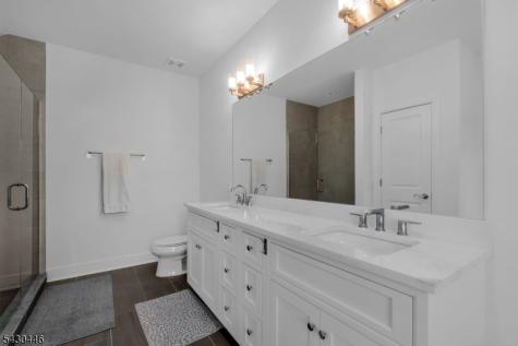6 Mcnerney Lane Florham Park NJ 07932