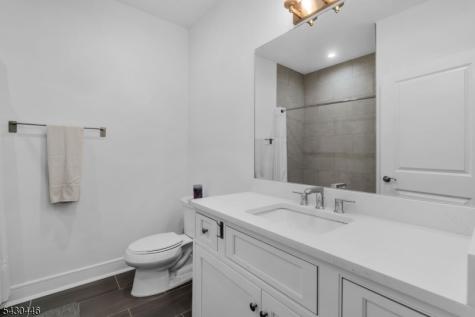 6 Mcnerney Lane Florham Park NJ 07932