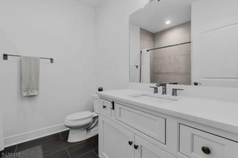 6 Mcnerney Lane Florham Park NJ 07932
