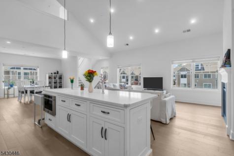 6 Mcnerney Lane Florham Park NJ 07932