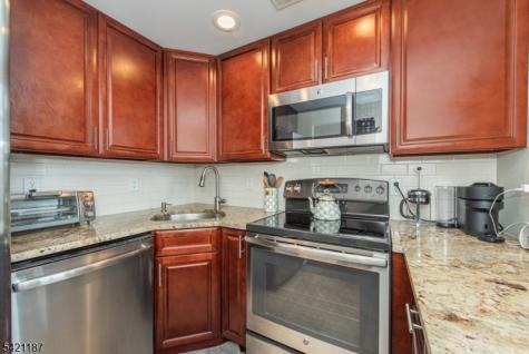 262 Main Street Little Falls NJ 07424