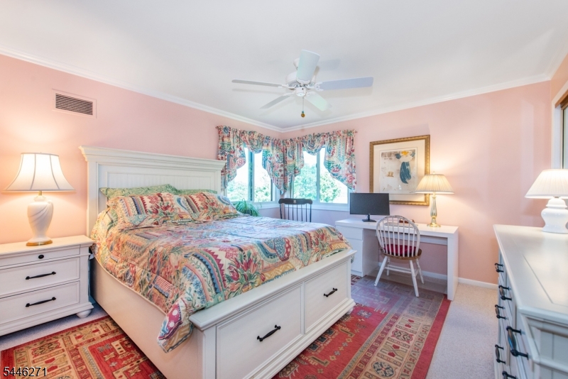 42 Highpoint Cedar Grove NJ 07009