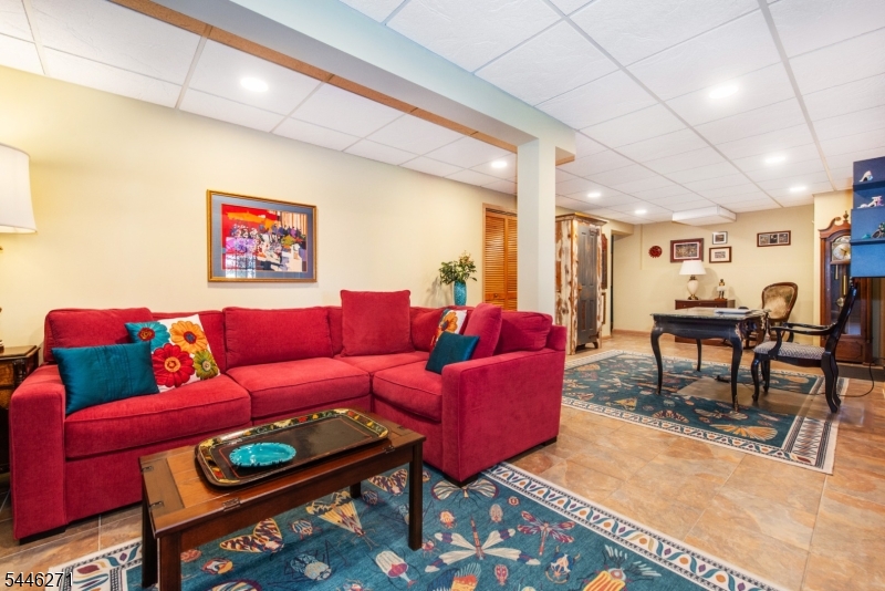 42 Highpoint Cedar Grove NJ 07009