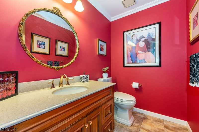 42 Highpoint Cedar Grove NJ 07009