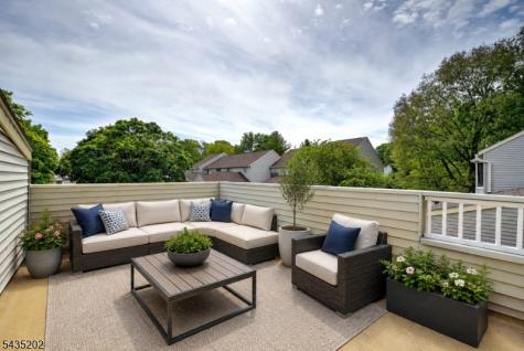 615 Revere Court Raritan NJ 08822