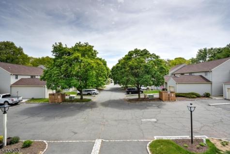 615 Revere Court Raritan NJ 08822