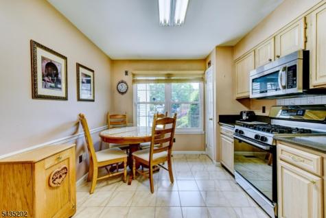 615 Revere Court Raritan NJ 08822