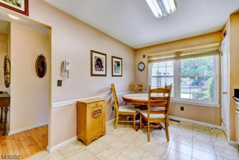 615 Revere Court Raritan NJ 08822